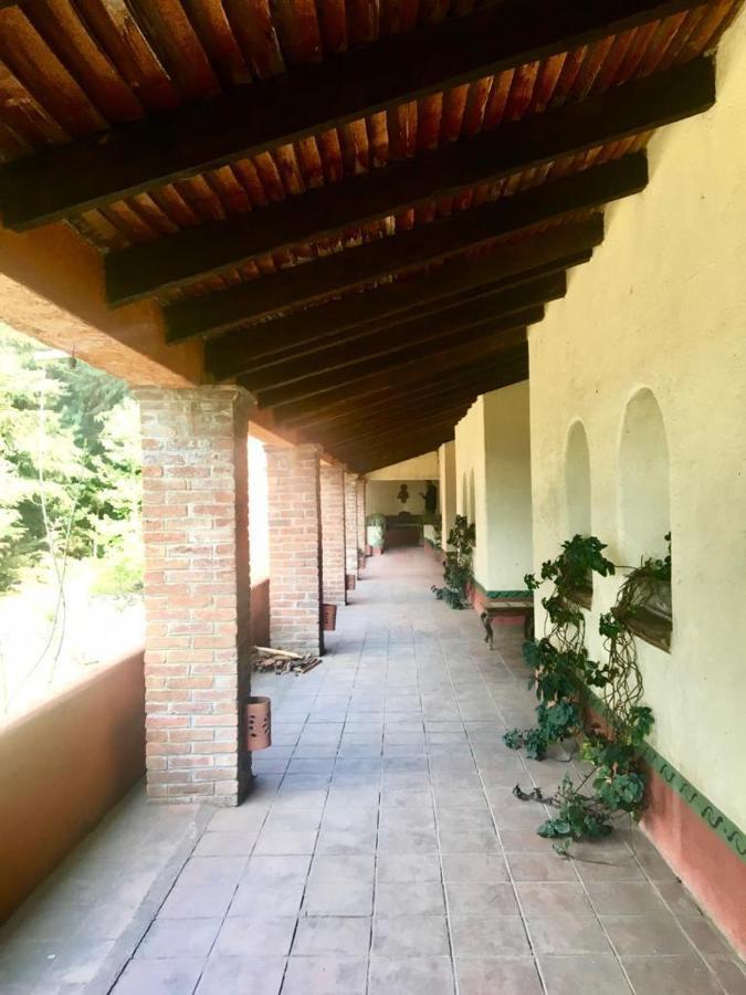 Rancho Cumbre Monarca Hotel Manzana de San Luis Exterior photo